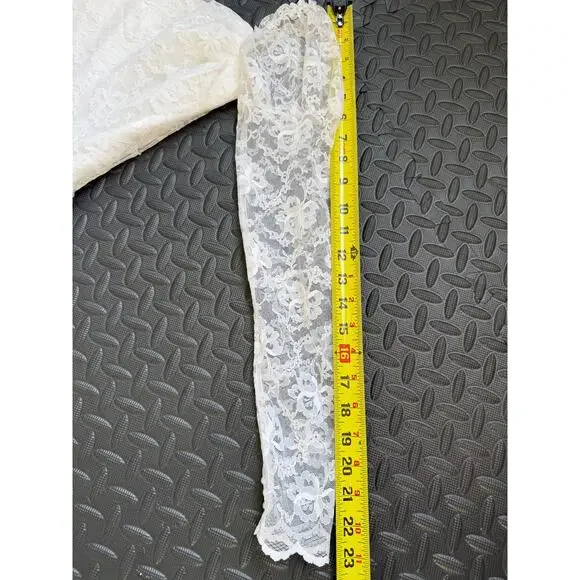 Vintage Lace Long Sleeve Wedding Dress A-Line Bridal Gown - Picture 13 of 16